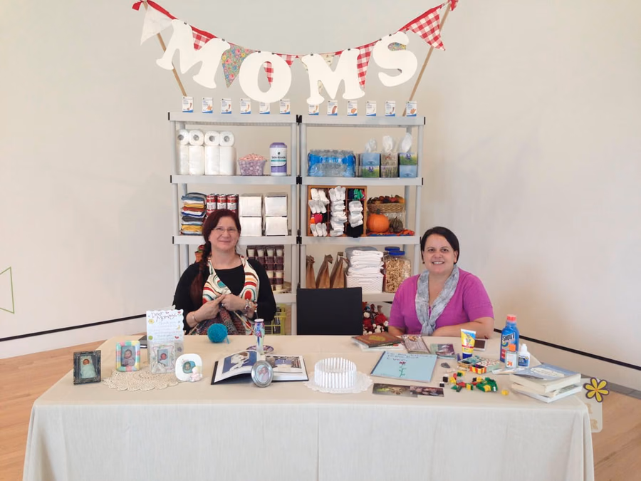 Mom Booth — image 8