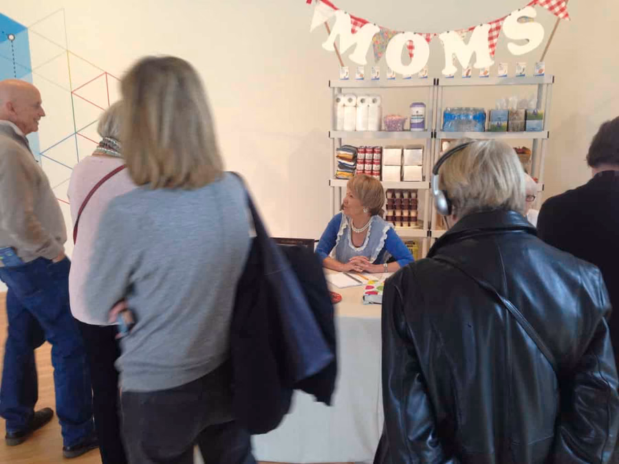Mom Booth — image 11
